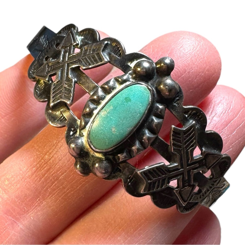 Vintage coin silver Navajo southwestern turquoise etched cuff bracelet